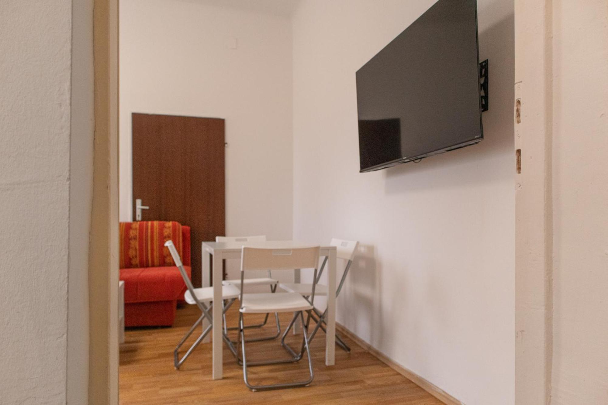 Homelike 2Br Apt. @Millenium Tower/Danube River فيينا المظهر الخارجي الصورة