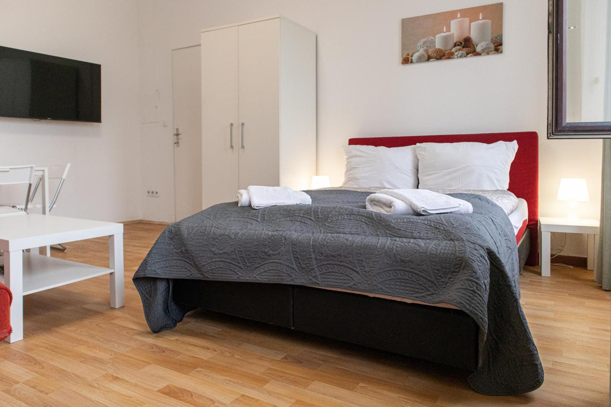 Homelike 2Br Apt. @Millenium Tower/Danube River فيينا المظهر الخارجي الصورة